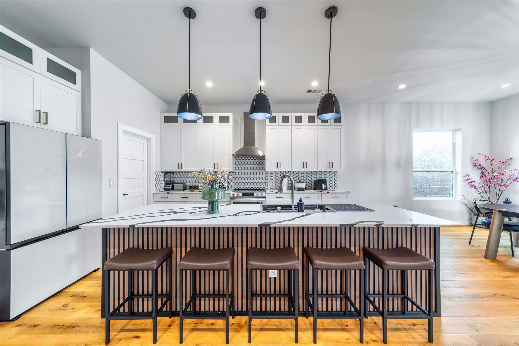 1704 Mcbroom Street Dallas TX 75212