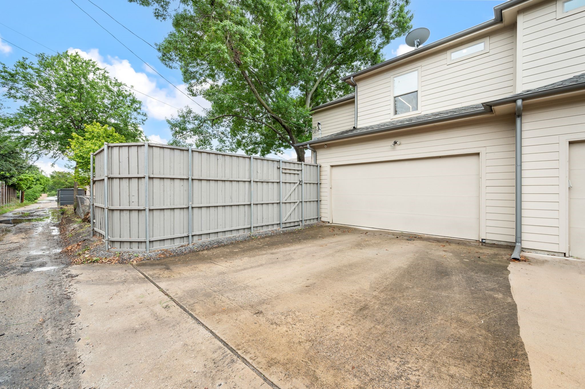 6811 Del Norte Lane Dallas TX 75225