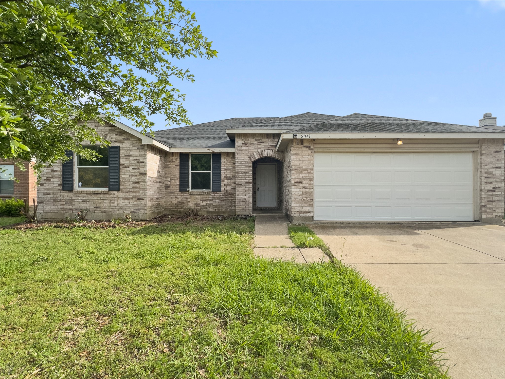 2043 Plains Court Grand Prairie TX 75052