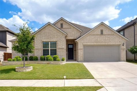 200 Arveson Avenue Fort Worth TX 76131