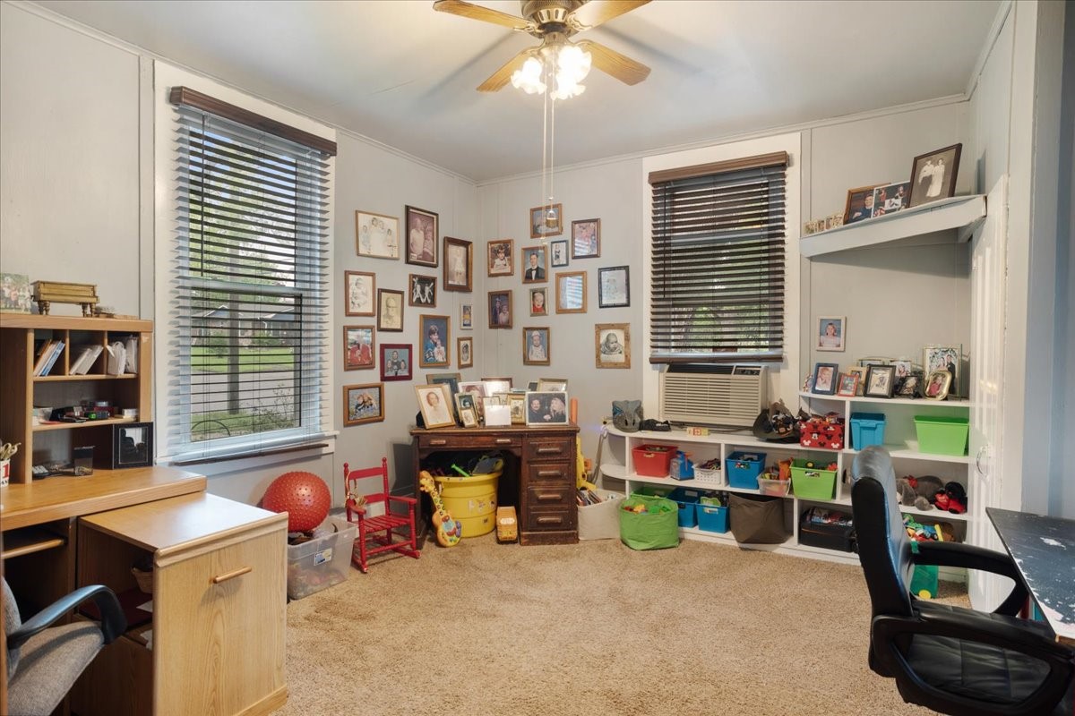 1231 W Woodard Street Denison TX 75020