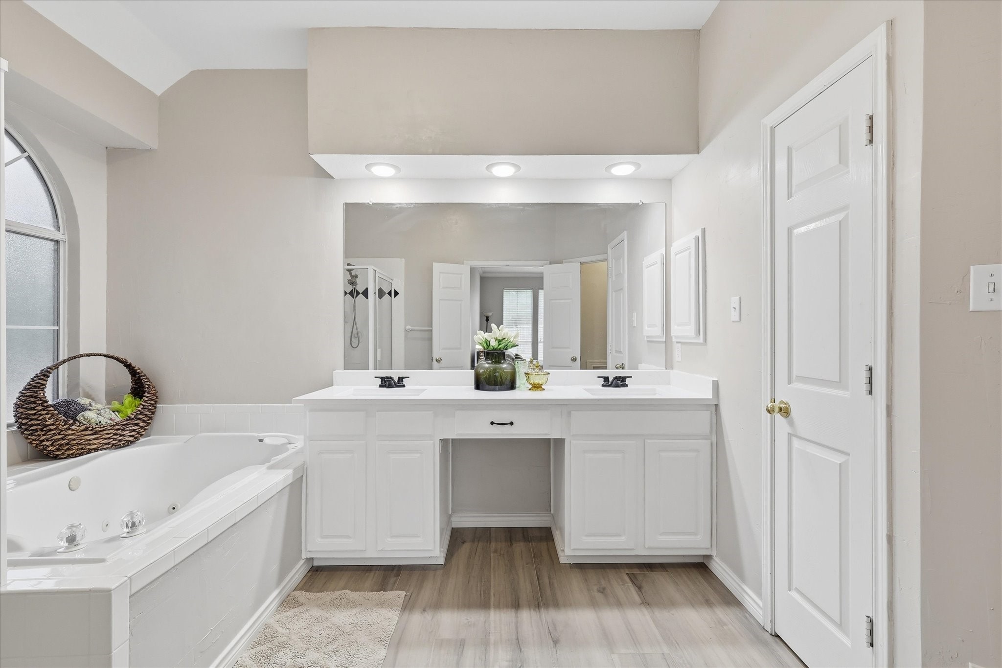 1674 Knoll Ridge Circle Corinth TX 76210