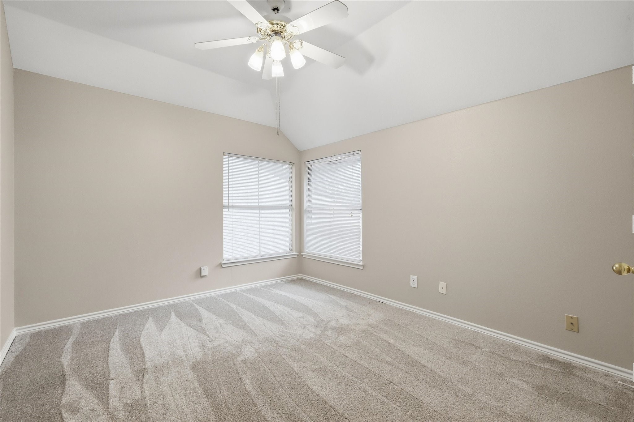 1674 Knoll Ridge Circle Corinth TX 76210