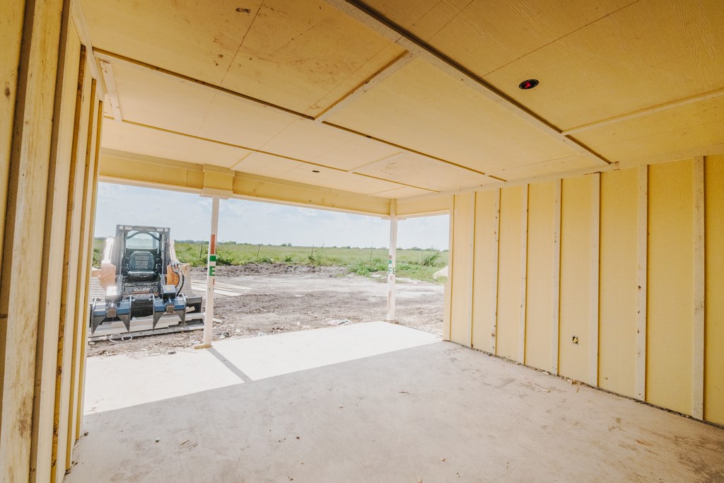 1313 Red Rock Road Hewitt TX 76643