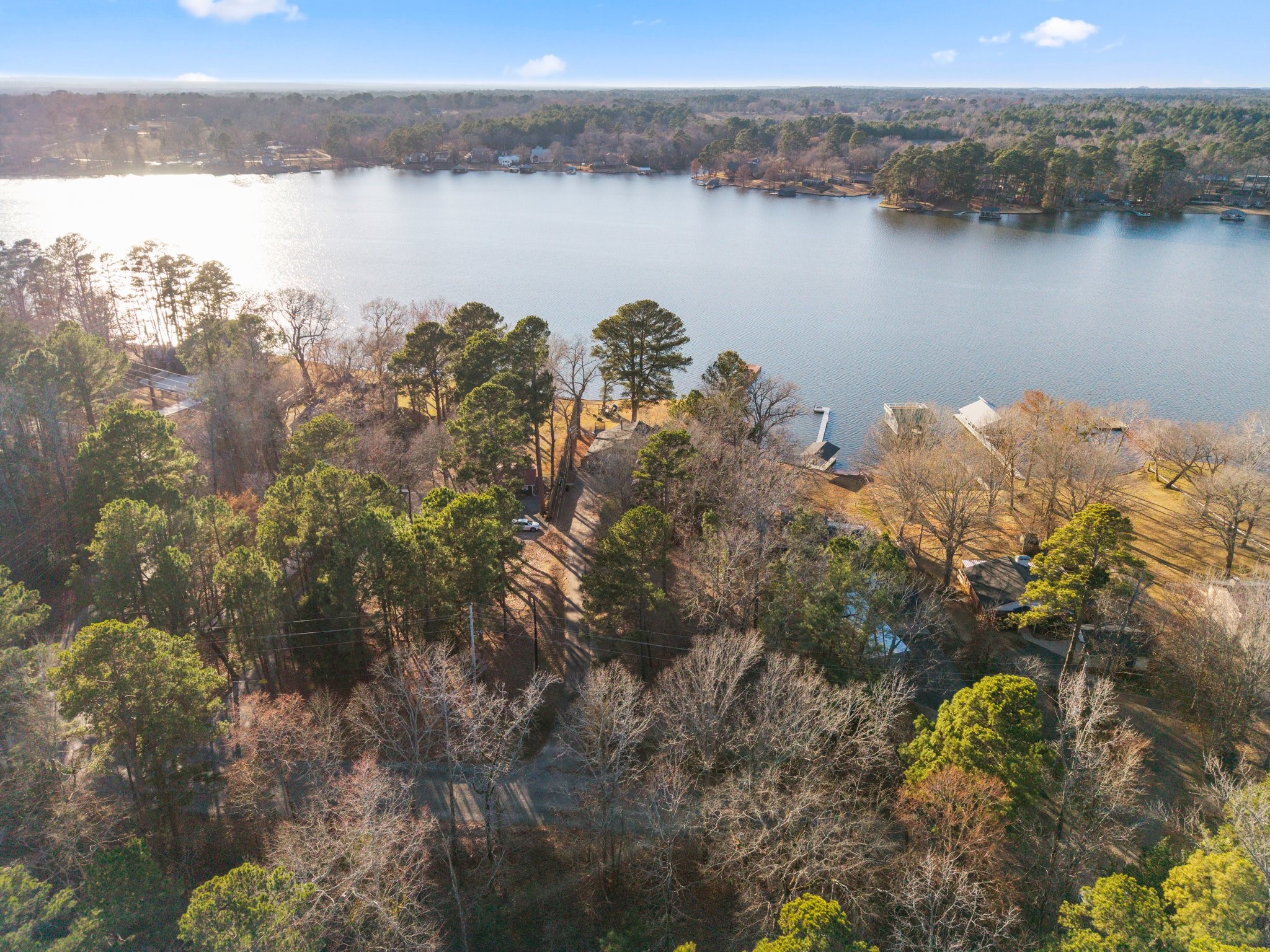 1805 E Lake Drive Gladewater TX 75647