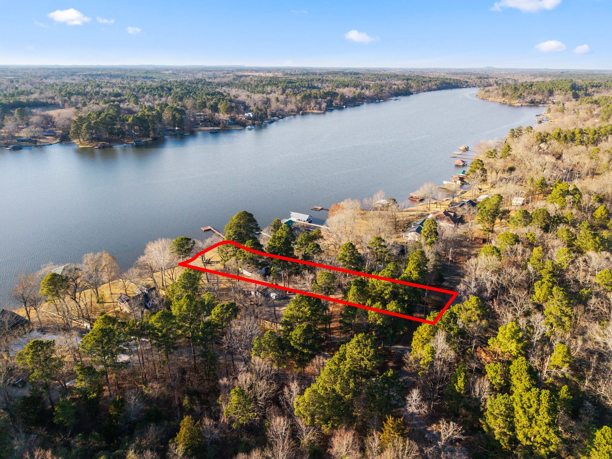 1805 E Lake Drive Gladewater TX 75647