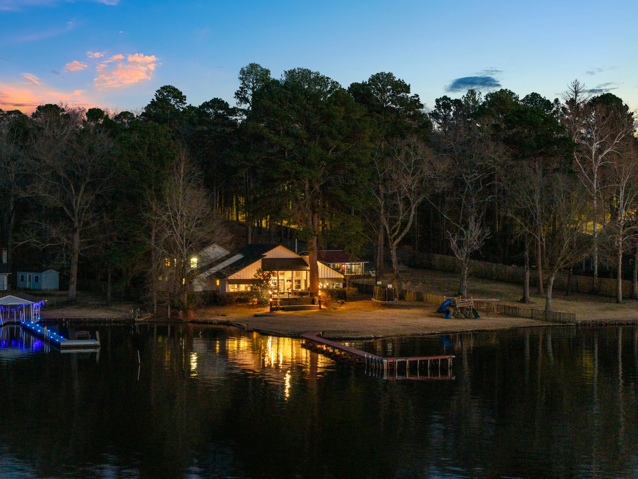1805 E Lake Drive Gladewater TX 75647