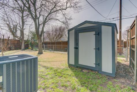 9203 Lindaro Lane Dallas TX 75228