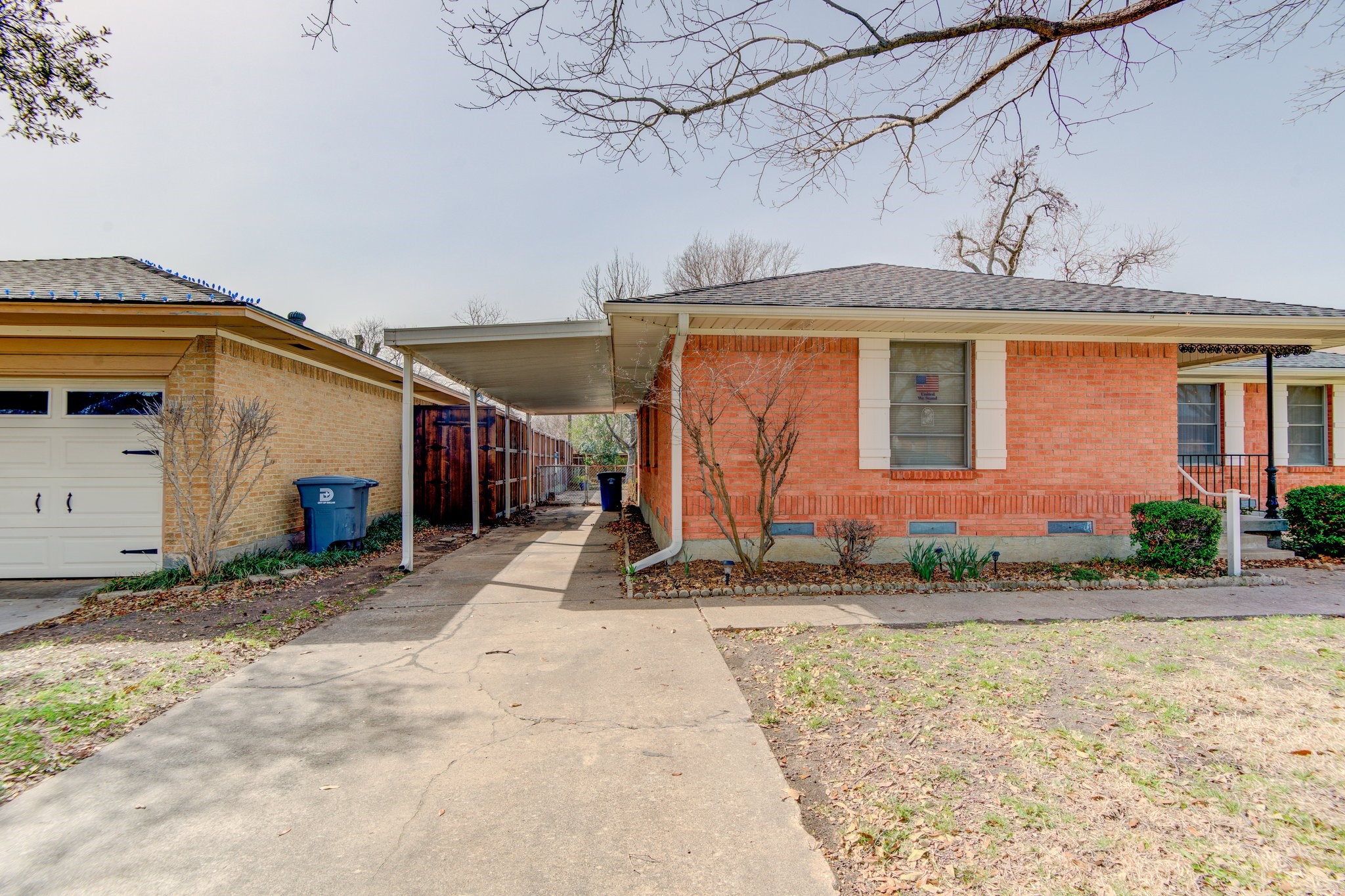 9203 Lindaro Lane Dallas TX 75228