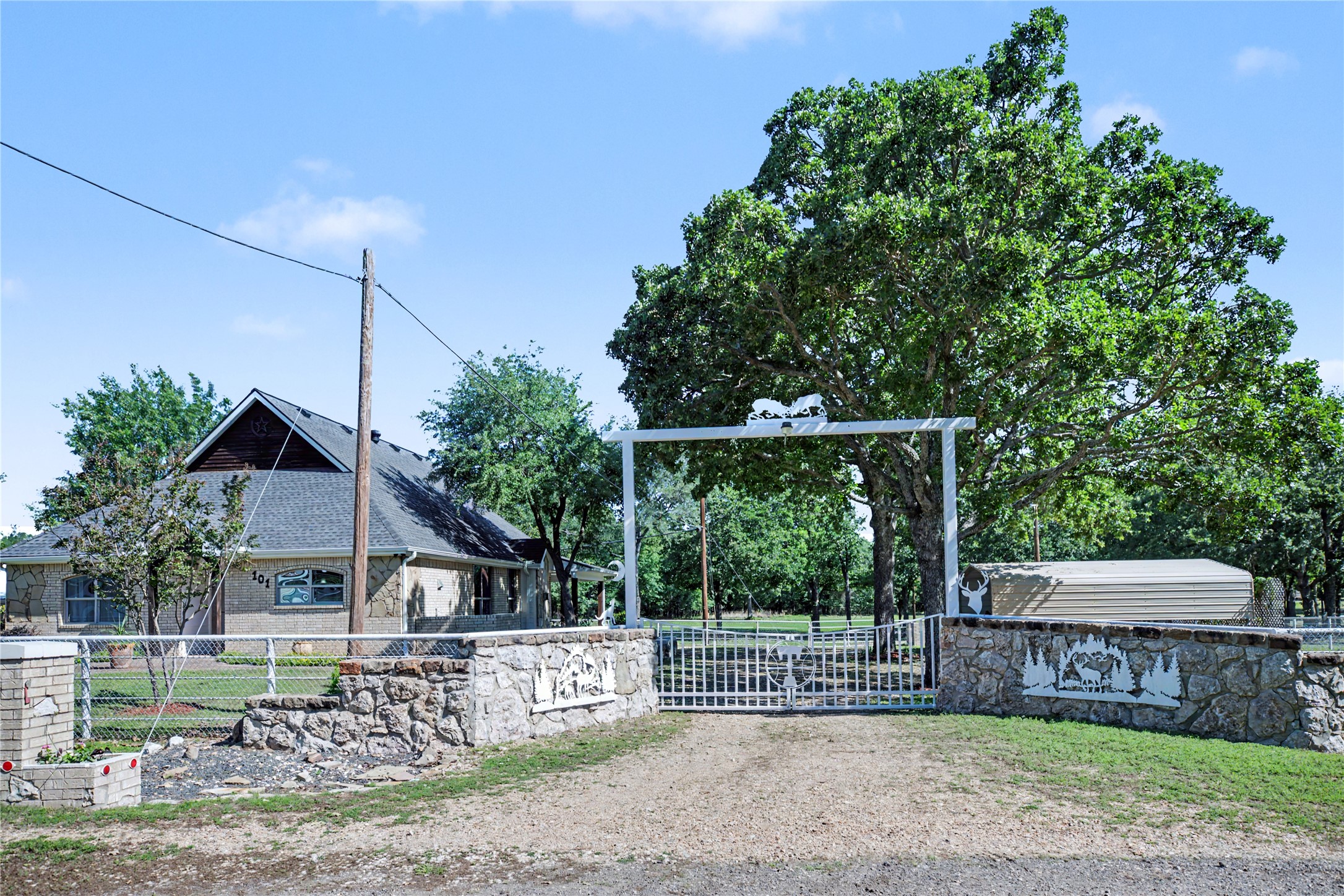 101 Friendship Circle West Tawakoni TX 75474