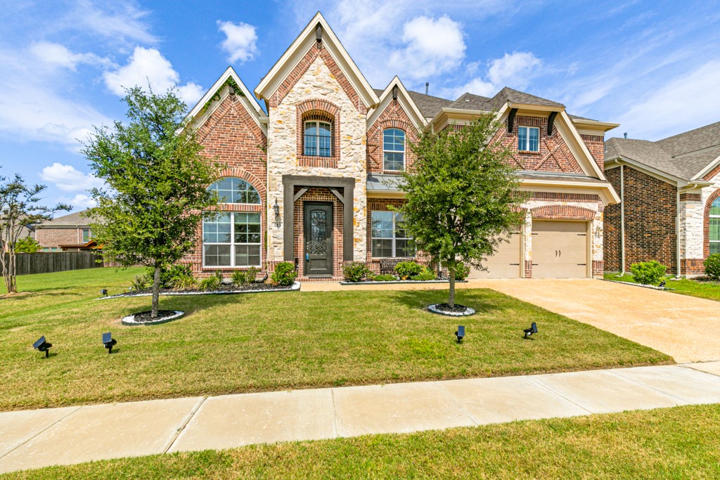 215 Red Bud Pass Wylie TX 75098