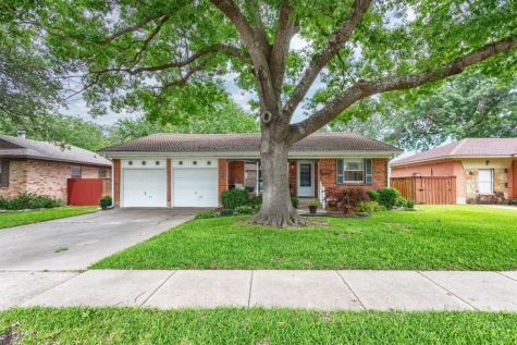 1013 Bandera Lane Garland TX 75040