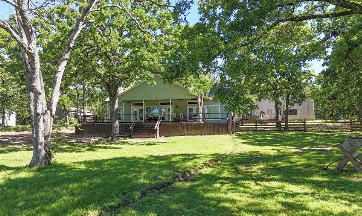 9501 Oakwood Road Quinlan TX 75474