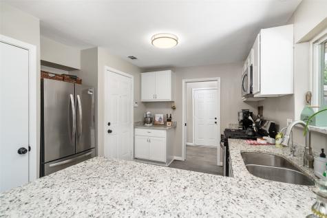 517 Rorary Drive Richardson TX 75081