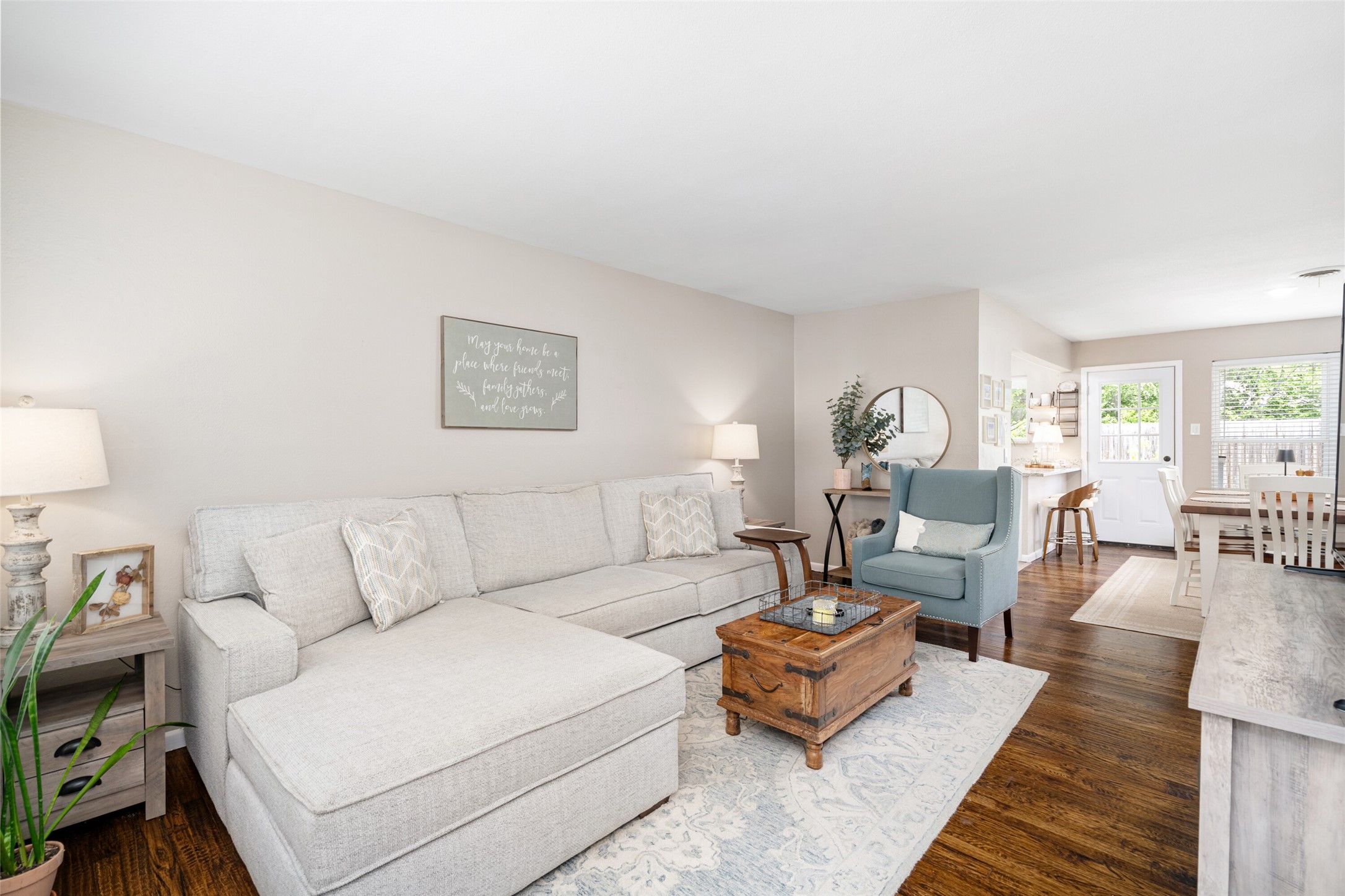 517 Rorary Drive Richardson TX 75081