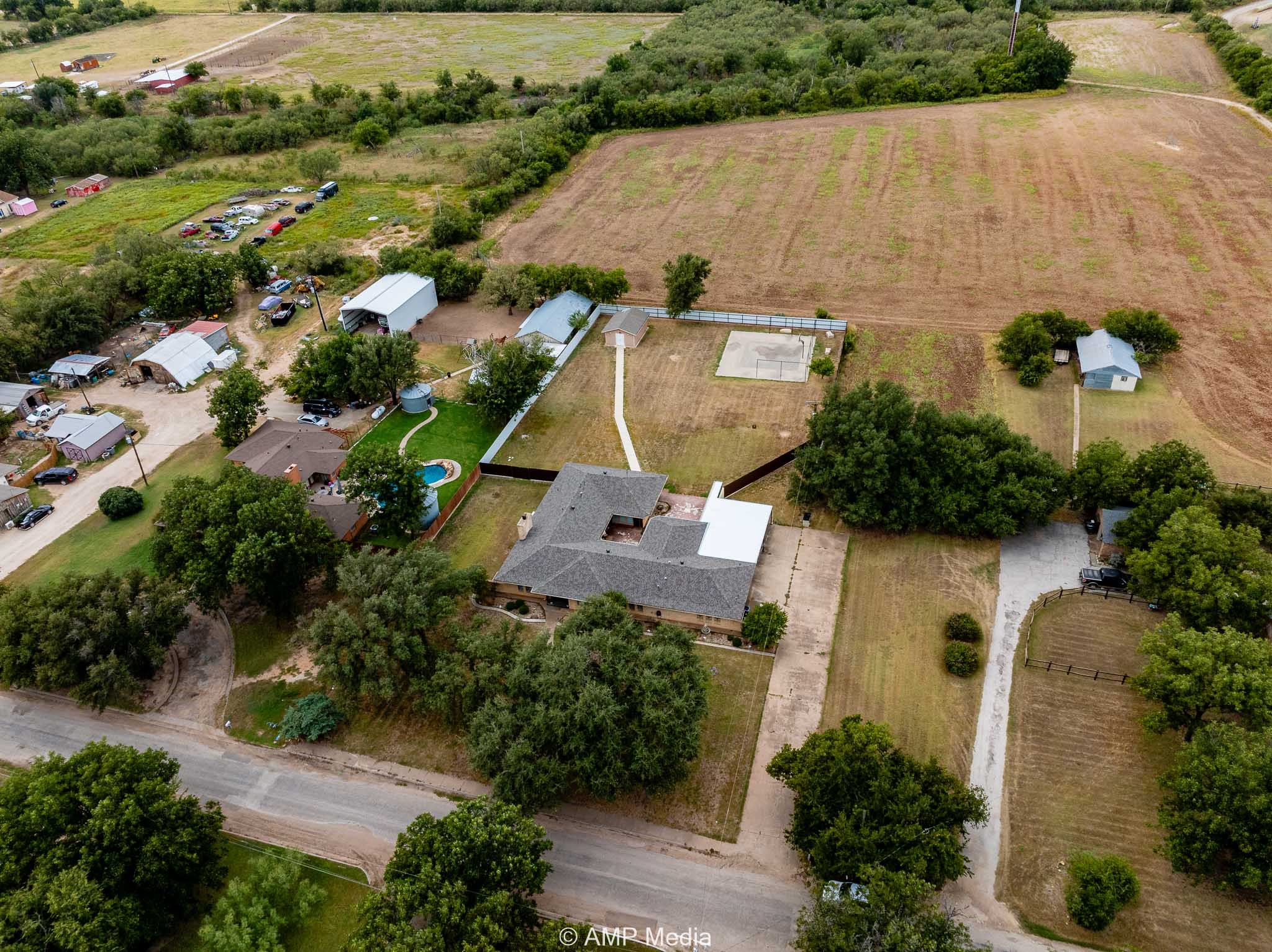 703 N Avenue L Haskell TX 79521