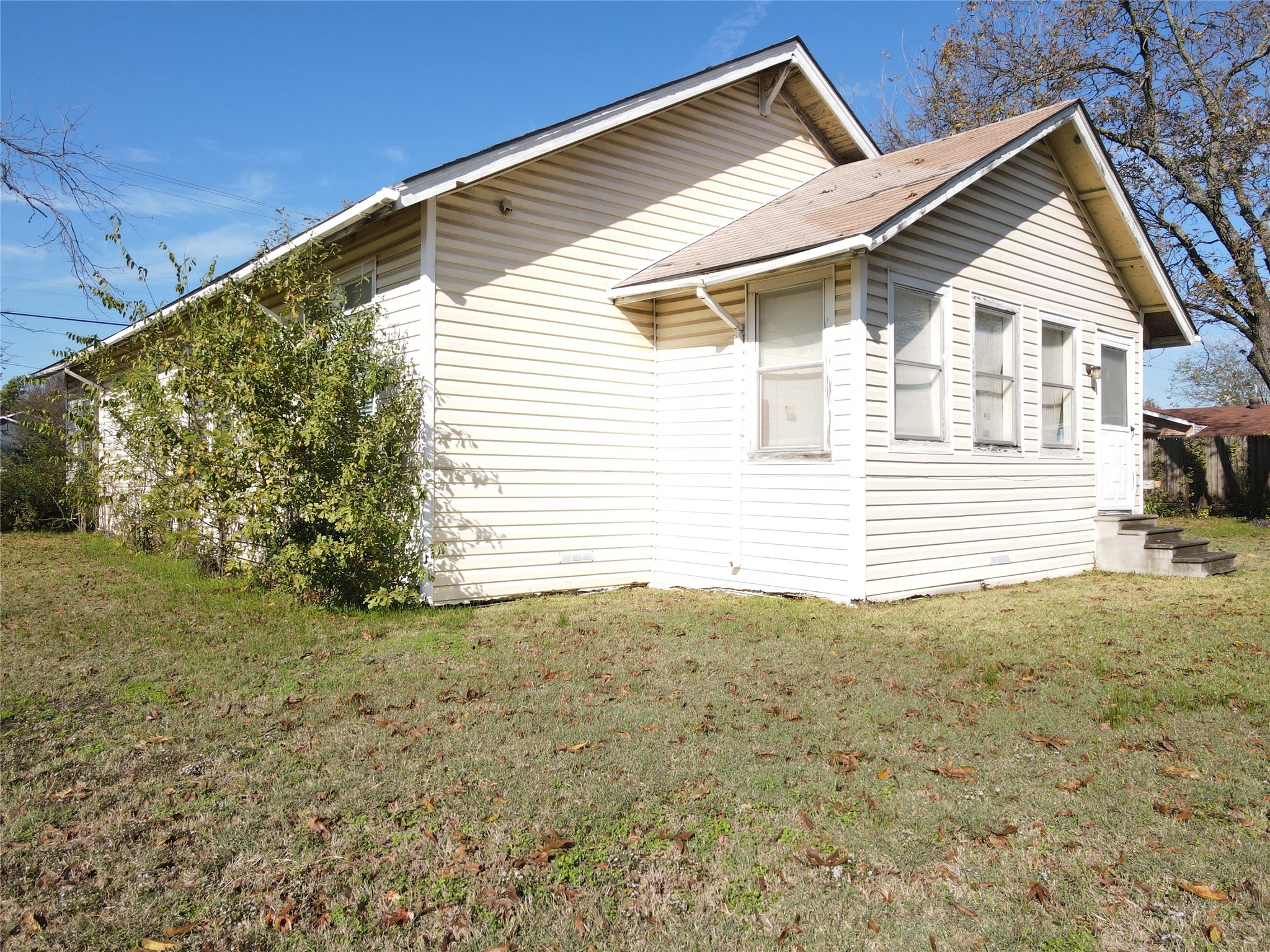 507 S Jackson Street Kaufman TX 75142