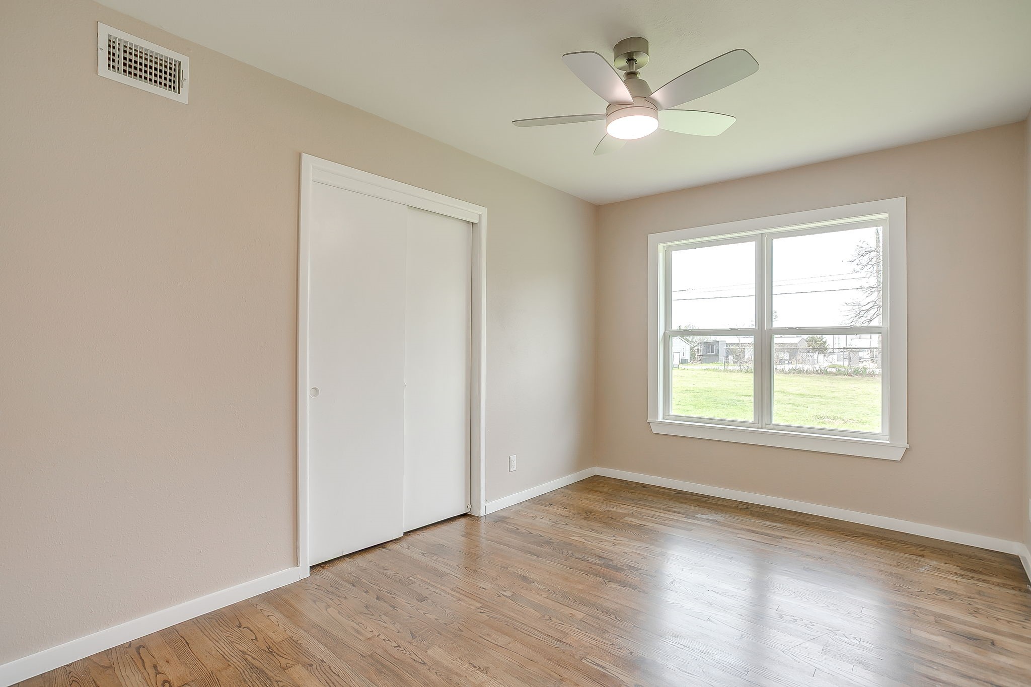 5204 Teague Road Fort Worth TX 76140