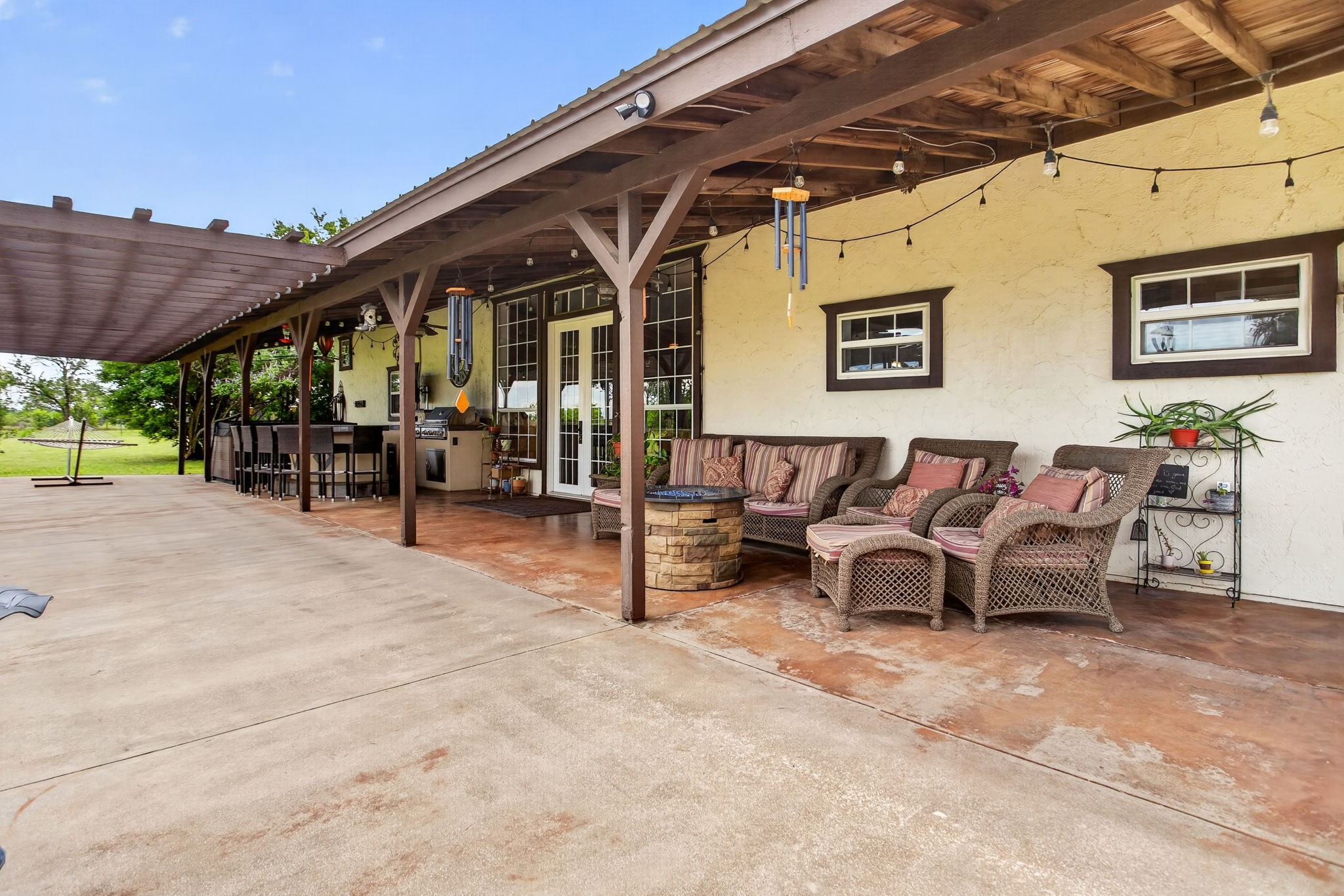 2112 N County Road 810 Alvarado TX 76009