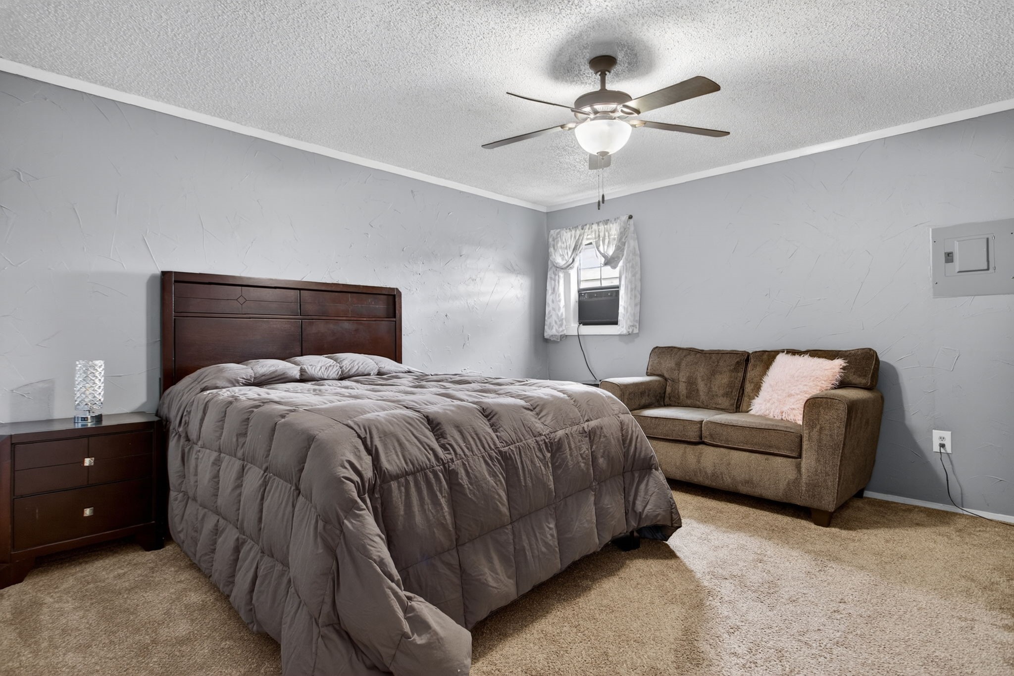 2112 N County Road 810 Alvarado TX 76009
