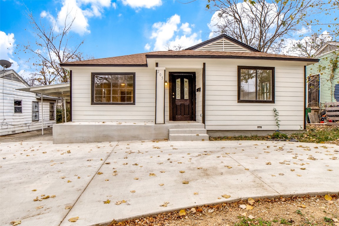 205 Pelman Street Dallas TX 75224