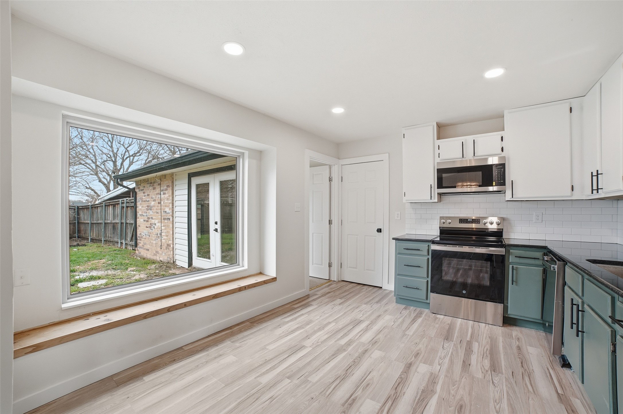2929 Kingswood Drive Garland TX 75040