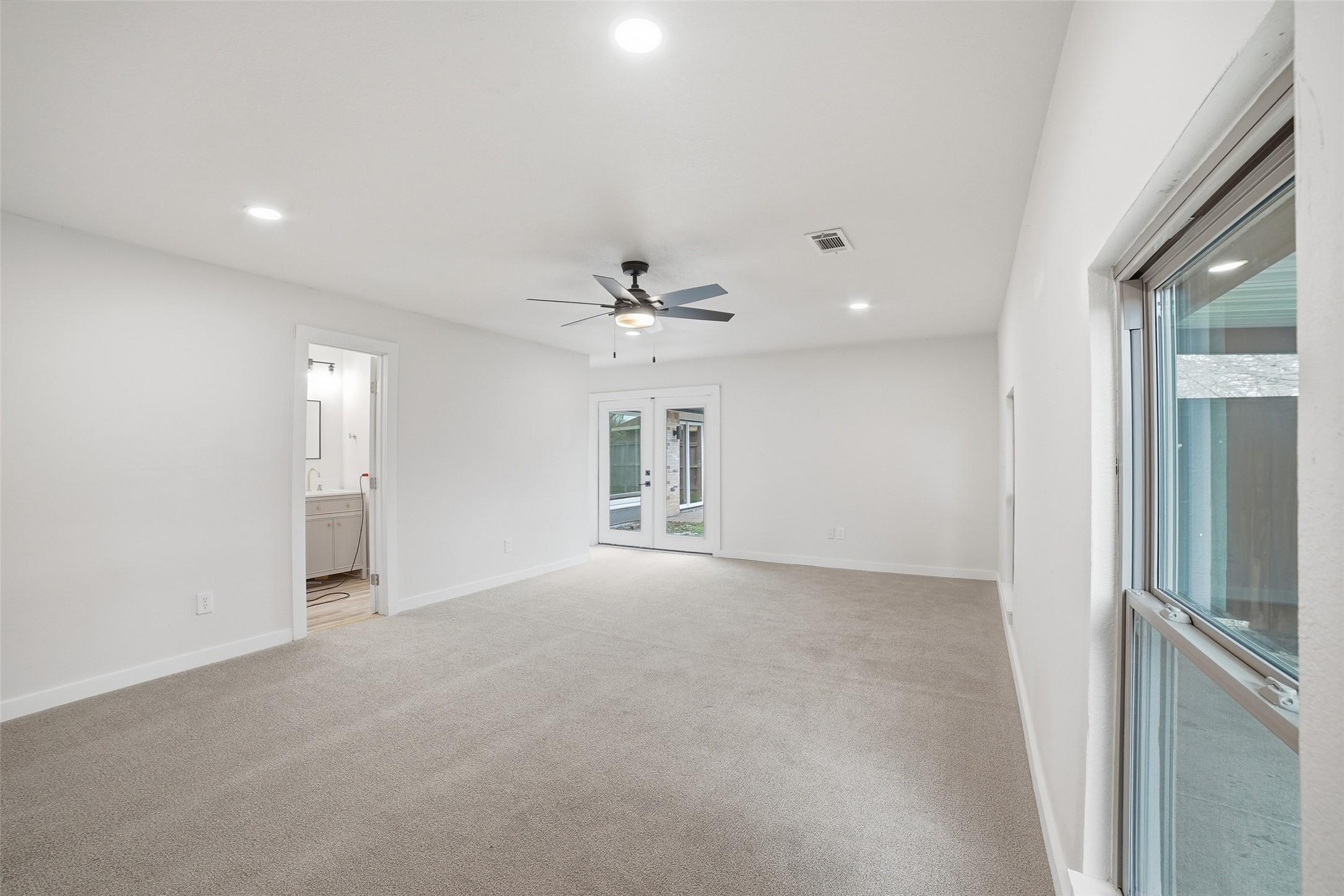 2929 Kingswood Drive Garland TX 75040