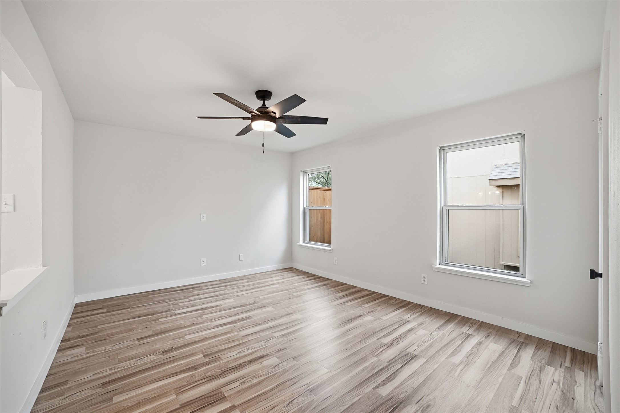 2929 Kingswood Drive Garland TX 75040