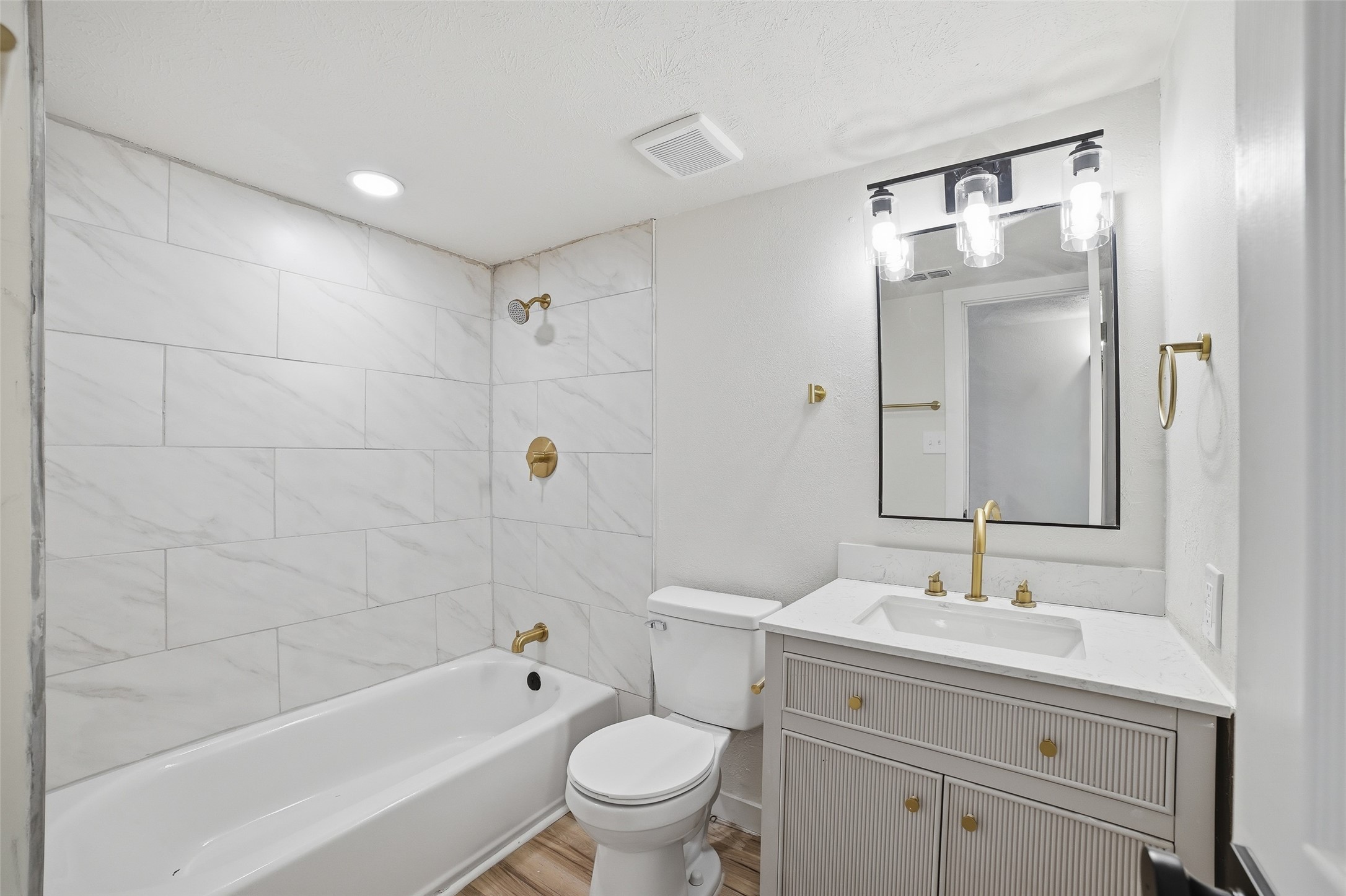 2929 Kingswood Drive Garland TX 75040