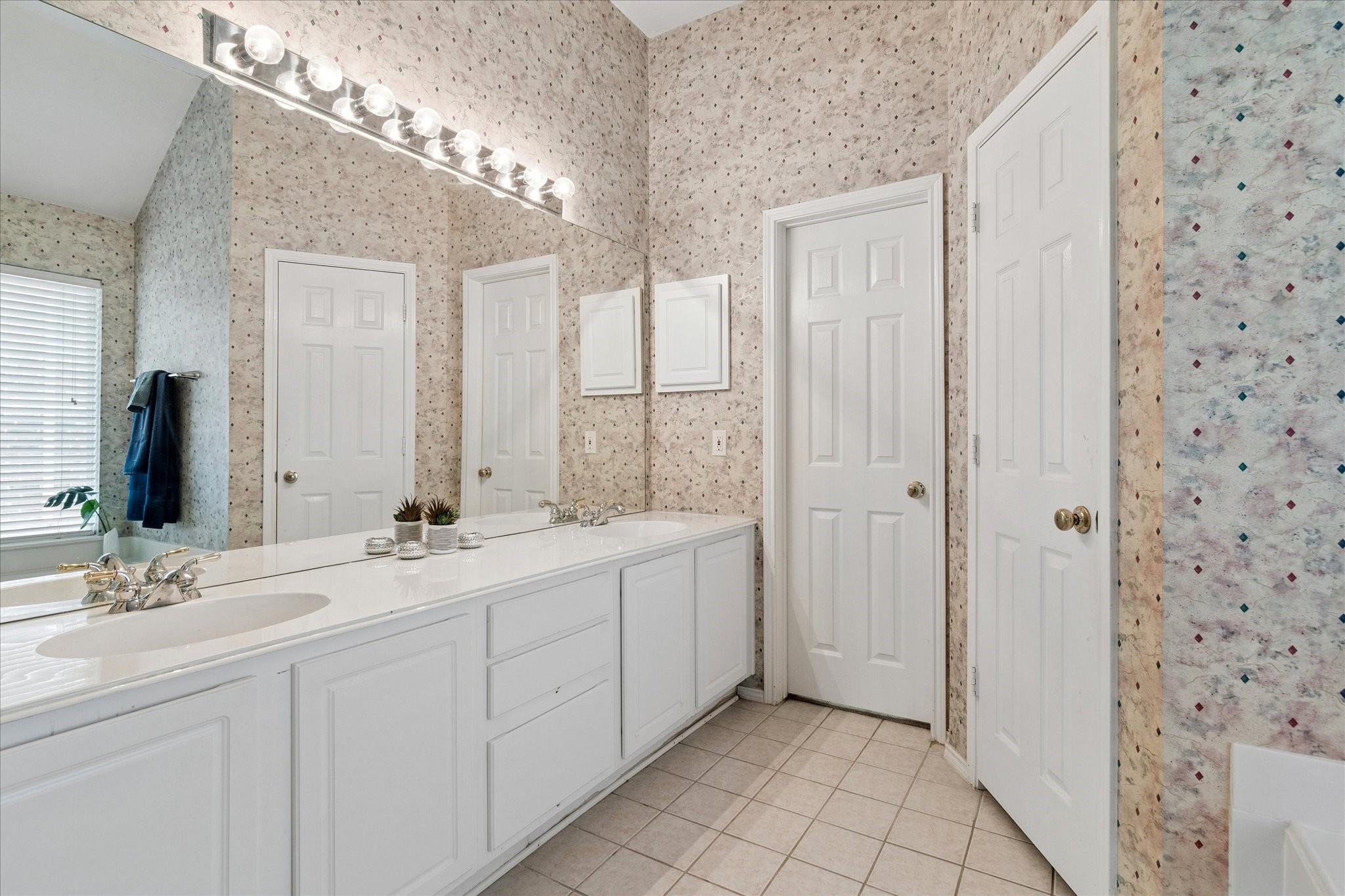 3711 Palmetto Court Denton TX 76210
