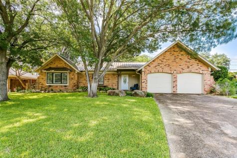 6104 Rayburn Court Fort Worth TX 76133