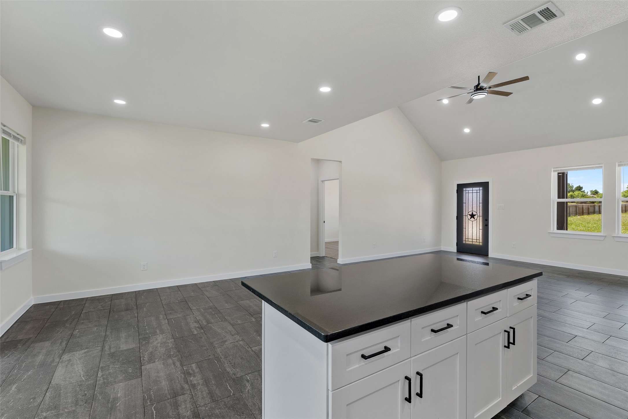 568 Highview Court Godley TX 76134