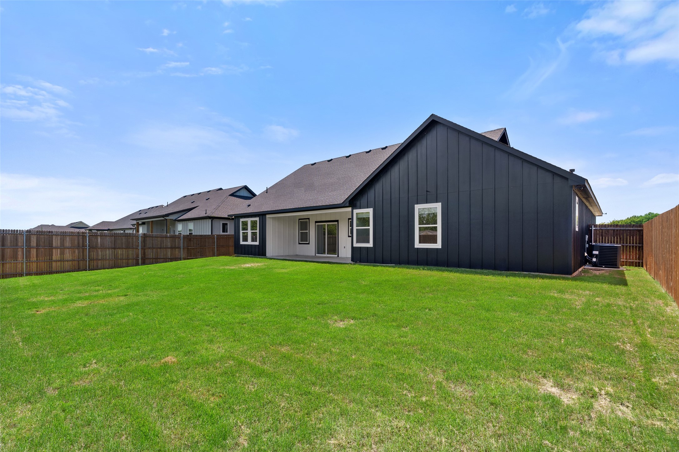 568 Highview Court Godley TX 76134