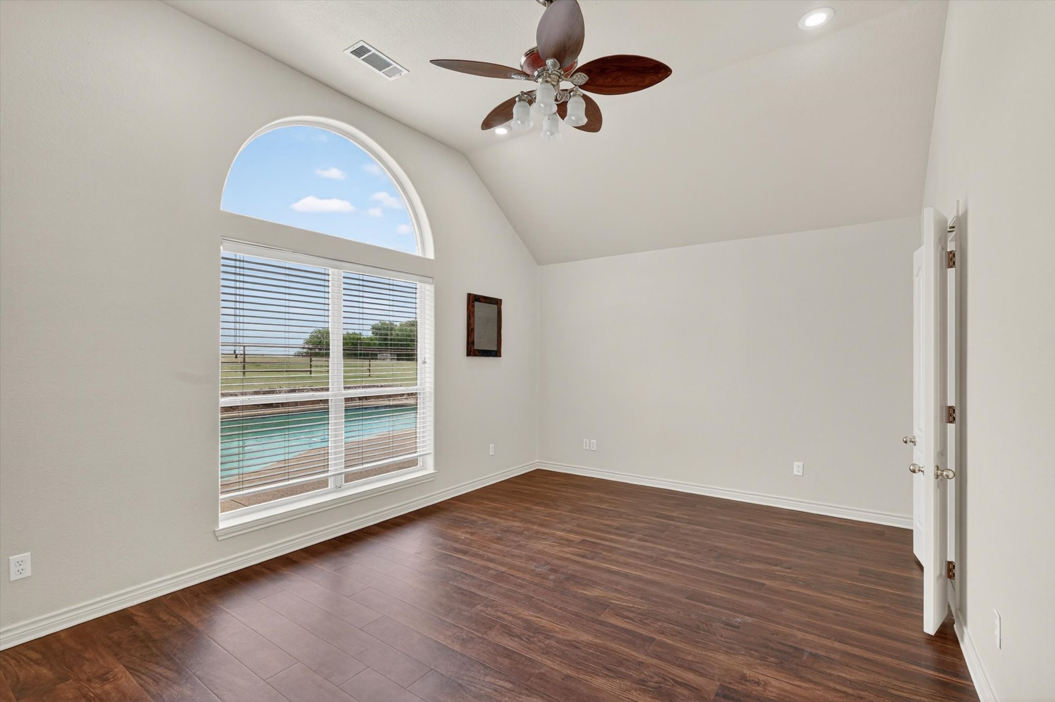 2828 Bennett Road Howe TX 75459