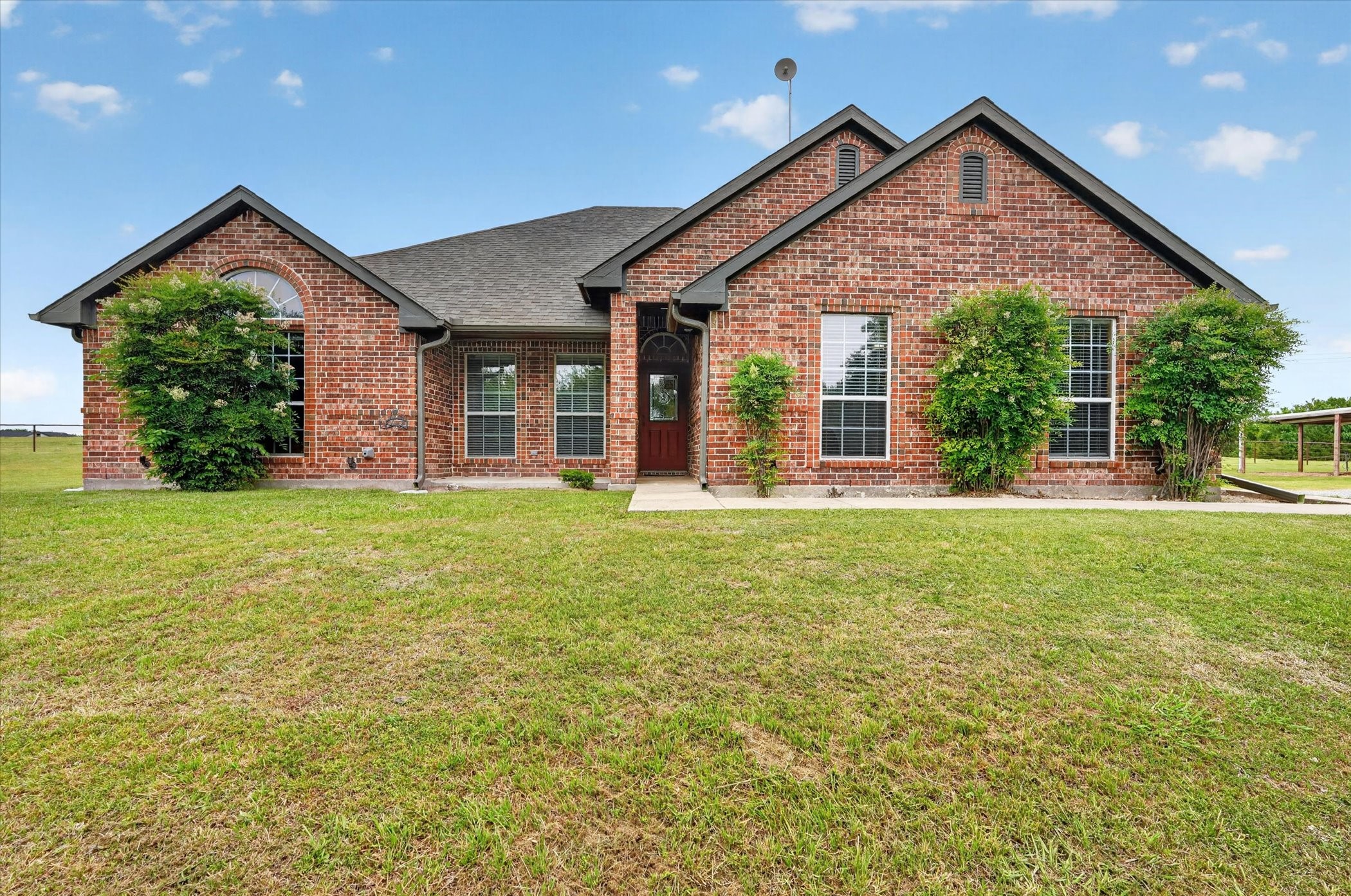 2828 Bennett Road Howe TX 75459