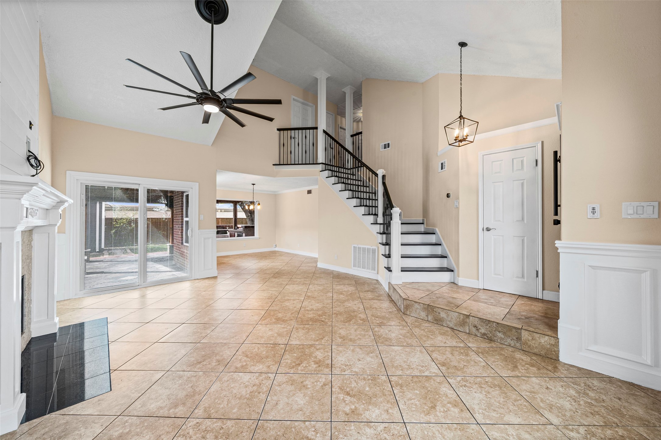 4355 Metronome Drive Grand Prairie TX 75052