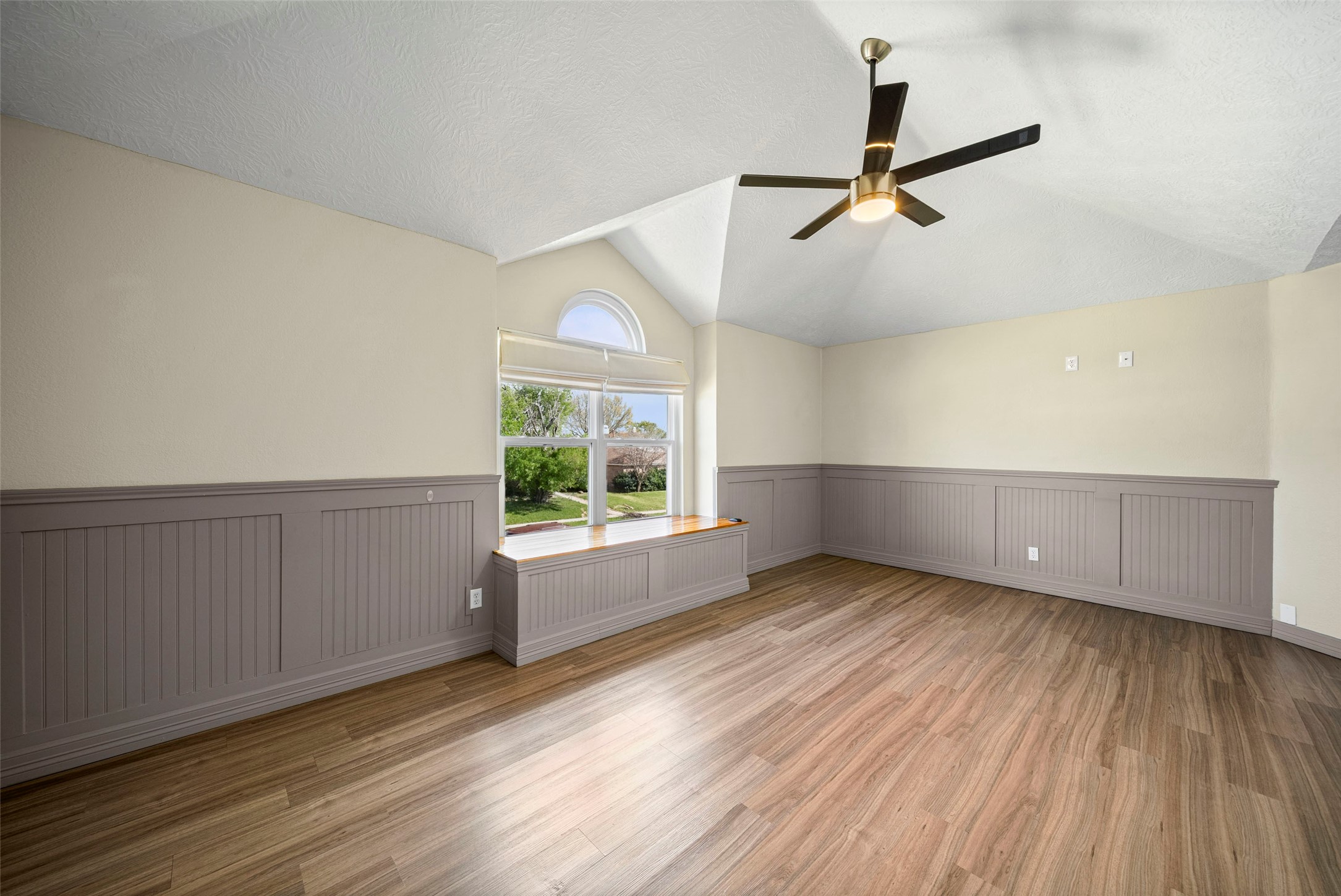 4355 Metronome Drive Grand Prairie TX 75052