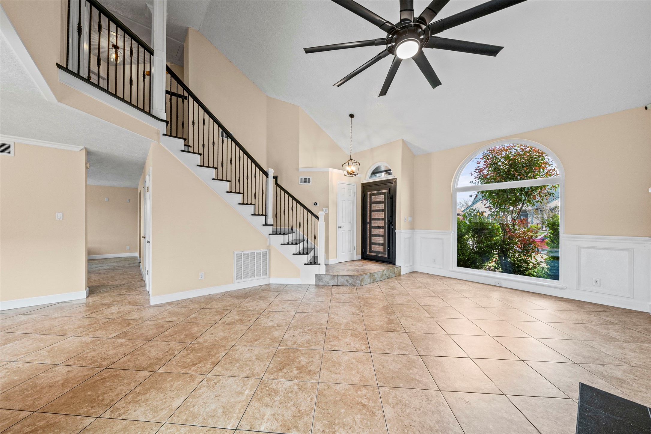 4355 Metronome Drive Grand Prairie TX 75052