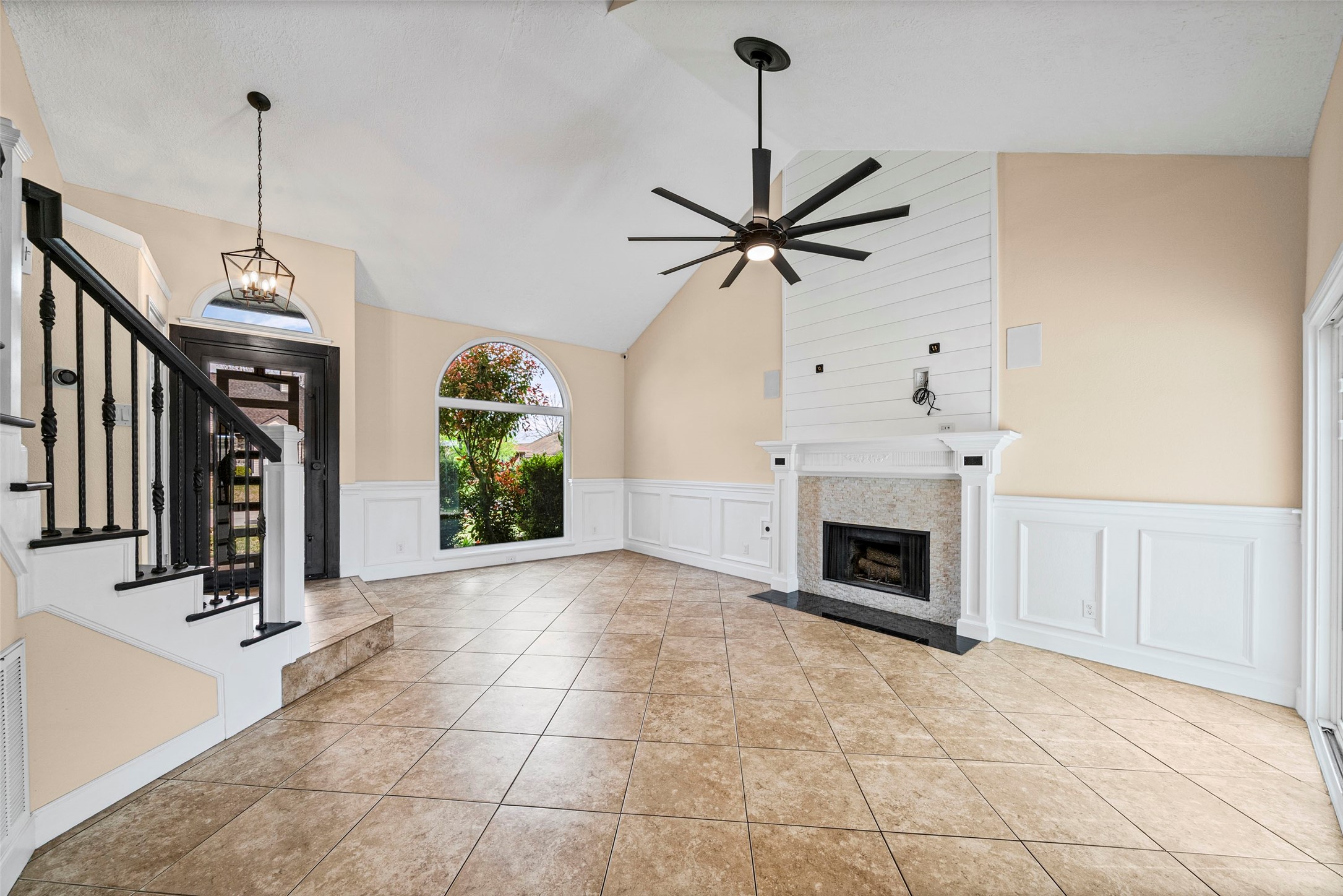 4355 Metronome Drive Grand Prairie TX 75052