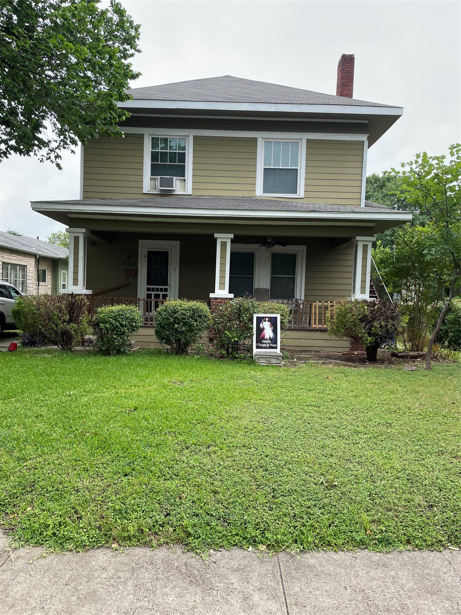 229 N Marlborough Avenue Dallas TX 75208