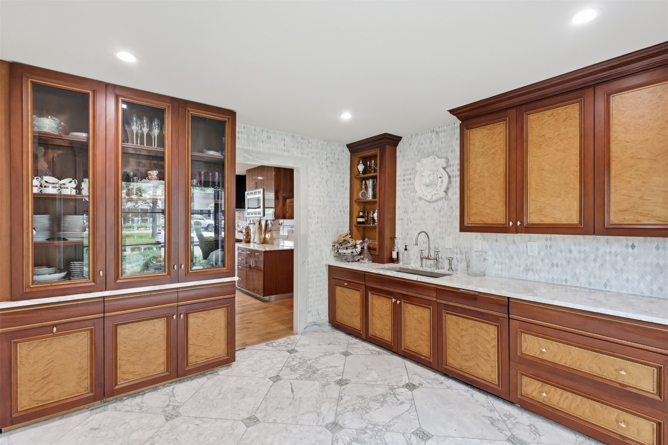 7654 Indian Springs Road Dallas TX 75248