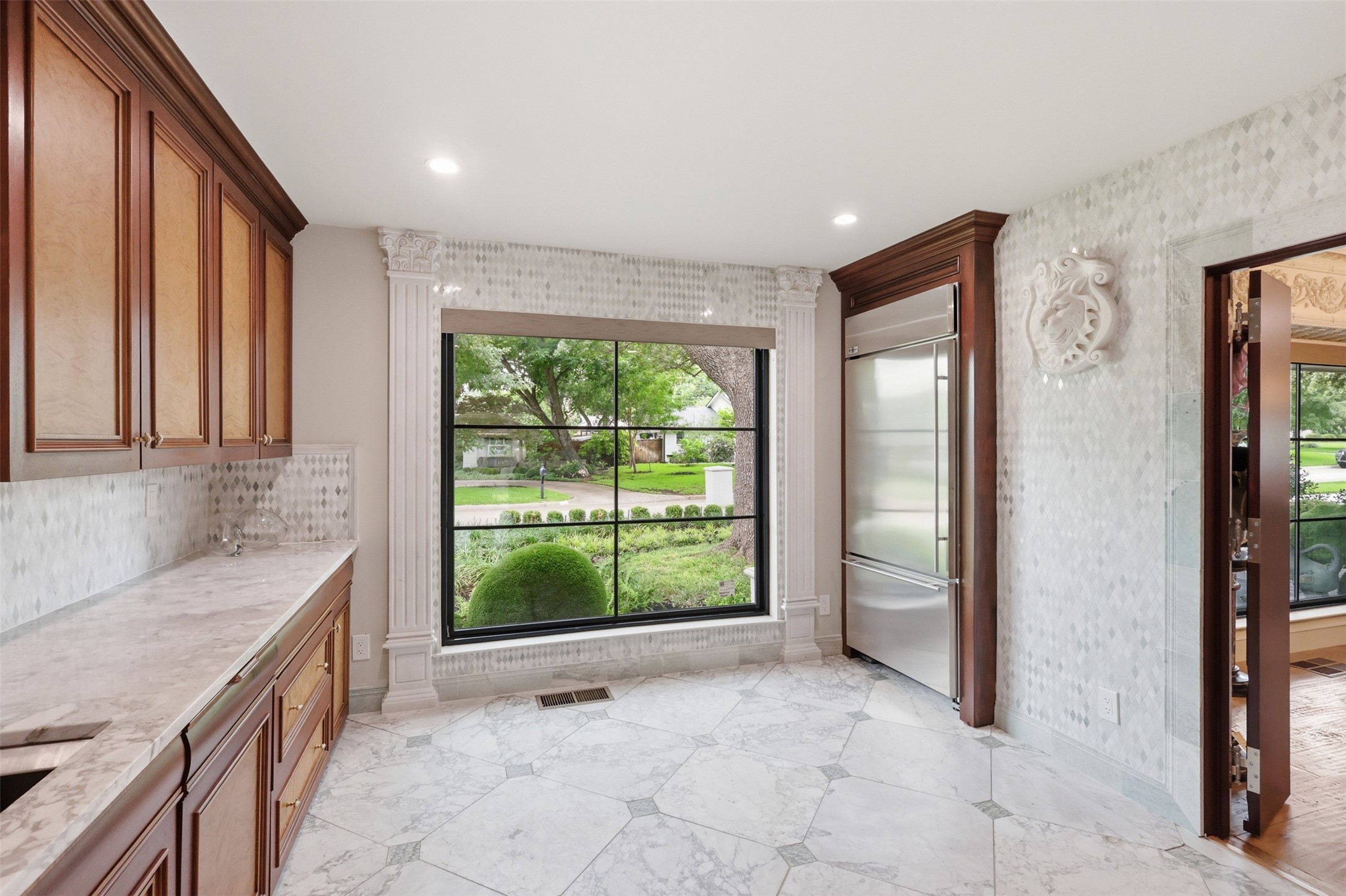 7654 Indian Springs Road Dallas TX 75248