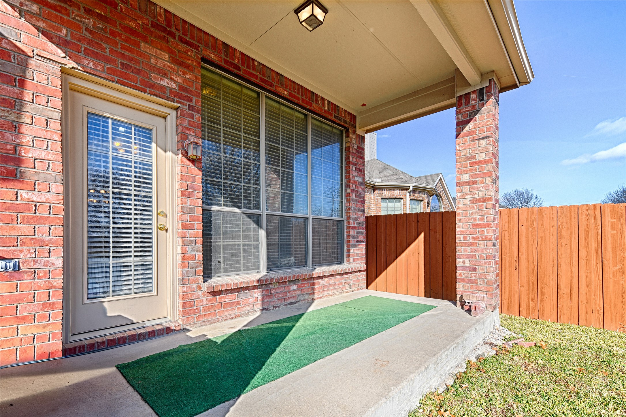 2619 Cove Drive Grand Prairie TX 75054