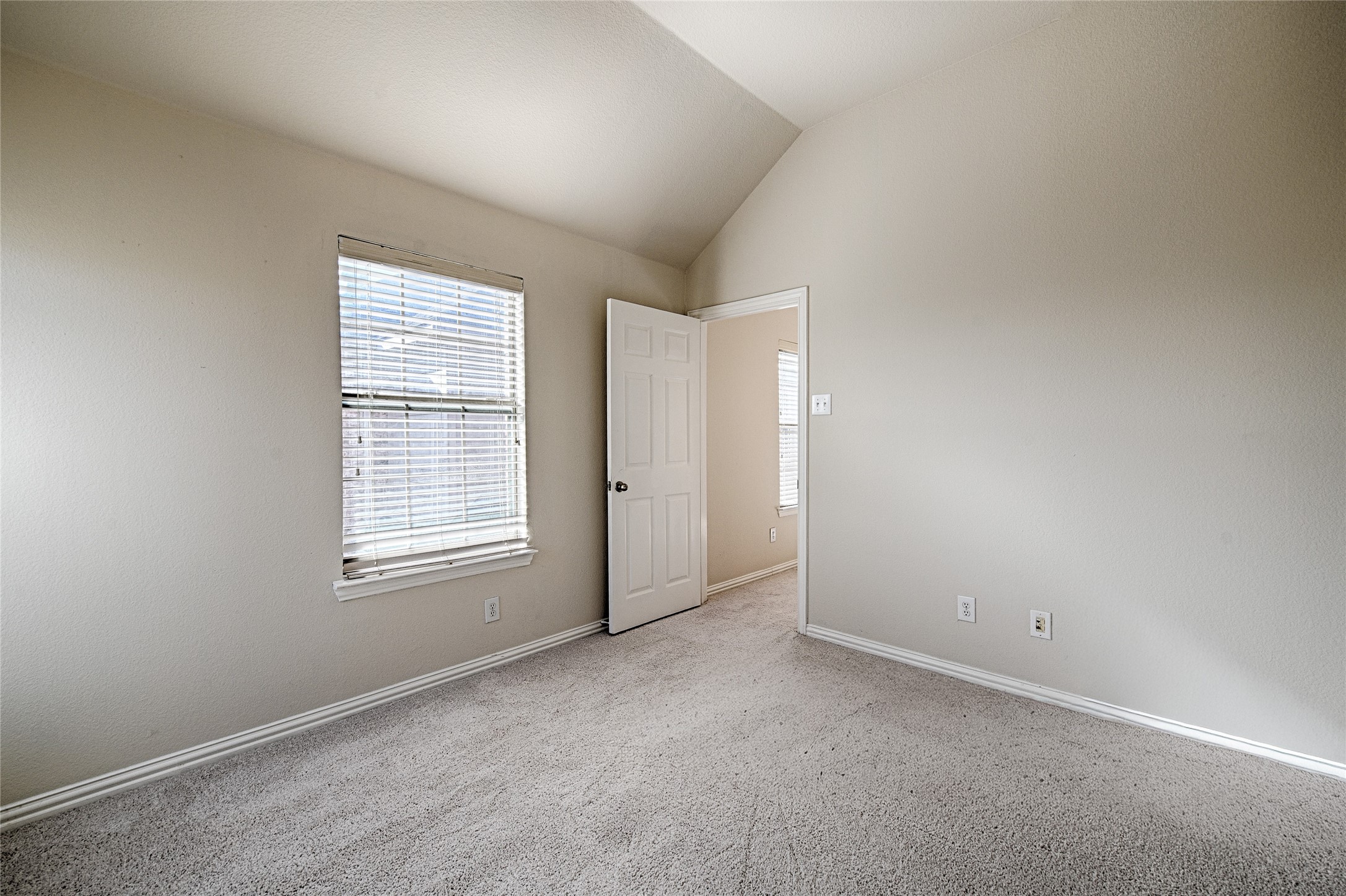 2619 Cove Drive Grand Prairie TX 75054
