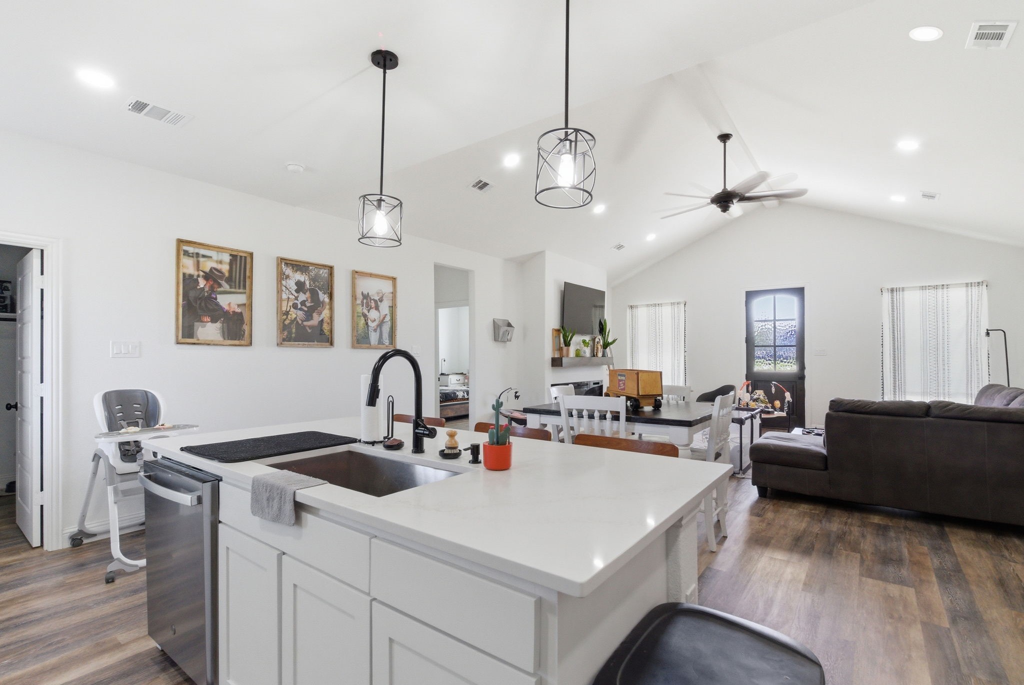 6612 Old Orchard Court Joshua TX 76058