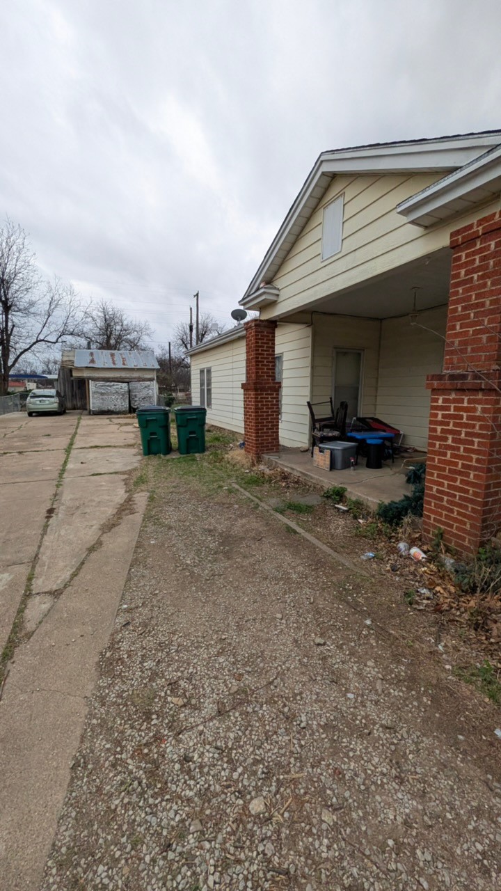 405 W Elm Street Olney TX 76374