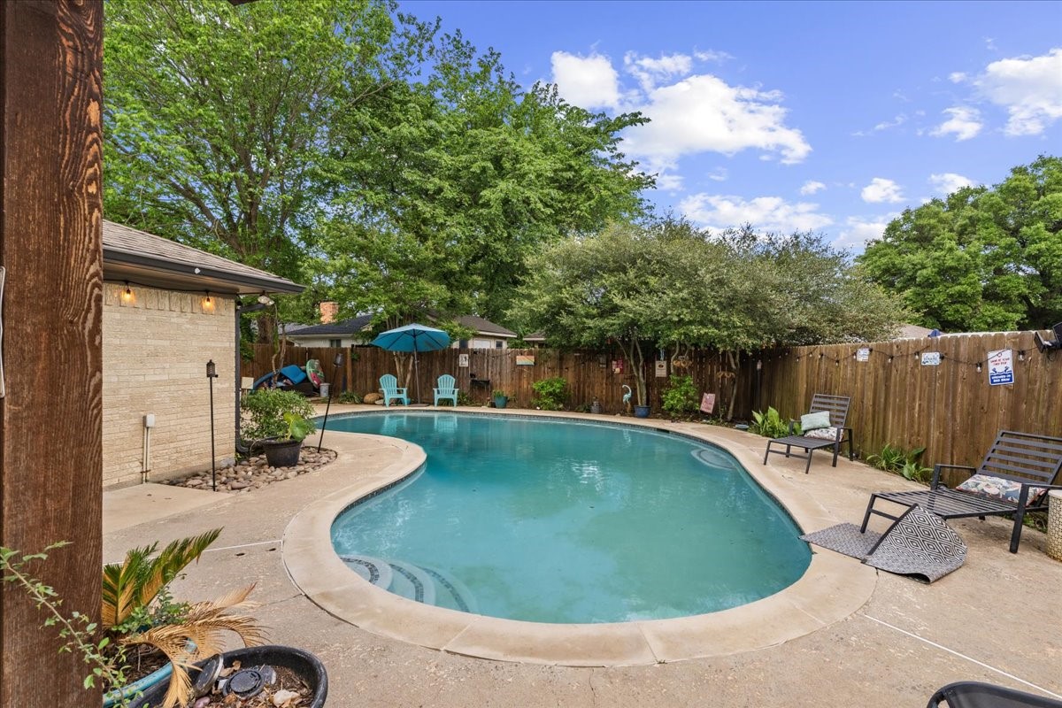 805 Imperial Lane Corsicana TX 75110
