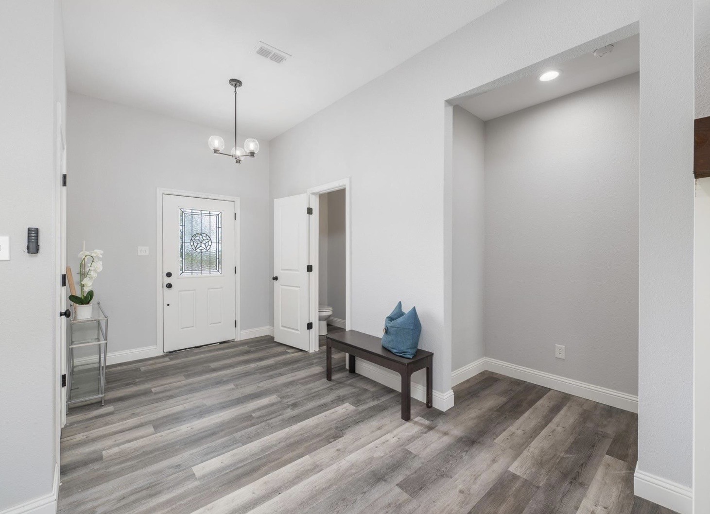 1013 Don Eve Court Azle TX 76020