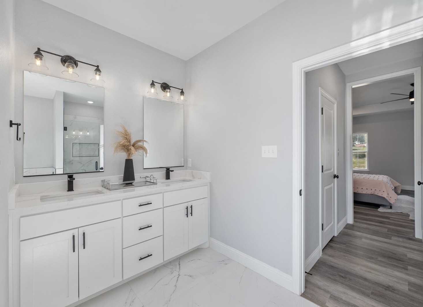 1013 Don Eve Court Azle TX 76020