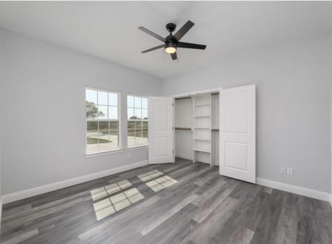 1013 Don Eve Court Azle TX 76020